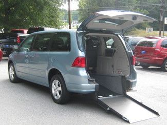 2009 blue sel handicap wheelchair rear entry!