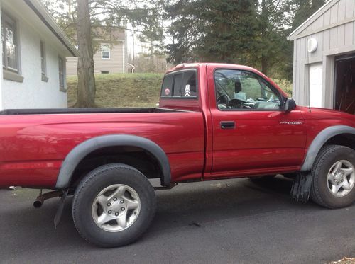 Toyota tacoma pre-runner 2002 2.7 pickup