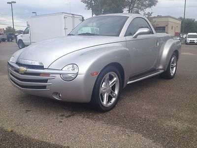 Ssr convertible non-smoker, factory only 55k miles mint