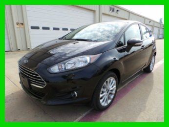 2014 se new 1.6l i4 16v manual fwd hatchback premium