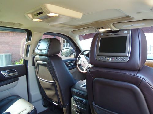 2011 Platinum Edition Cadillac Escalade ESV, US $54,325.00, image 7