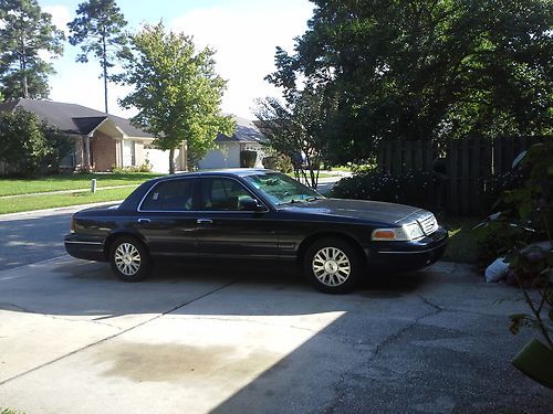 2003 ford crown victoria lx sedan 4-door 4.6l