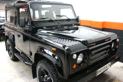 Land rover d-90 defender. left hand drive 2.5 diesel.