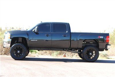 Lifted 2010 chevy 2500hd duramax diesel ltz.....lifted chevy 2500hd duramax