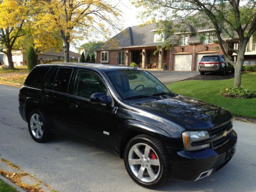 2006 chevy trailblazer ss black on black clean 6.0l awd sun roof no reserve