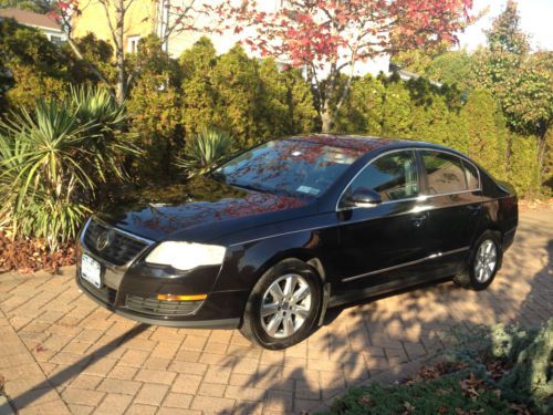 2006 volkswagen passat 2.0t sedan 4-door 2.0l black /black leather, heated seats