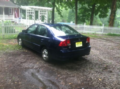 Honda Civic 2005 Hybrid Sedan MT PZEV No reserve Runs Great, image 25