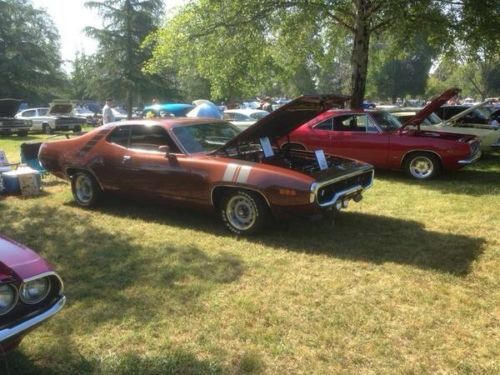 1971 plymouth road runner one of a kind.