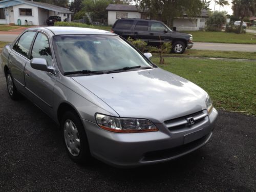 1999 honda accord lx ( 1 owner )!!! clean carfax!!! l@@@@@k