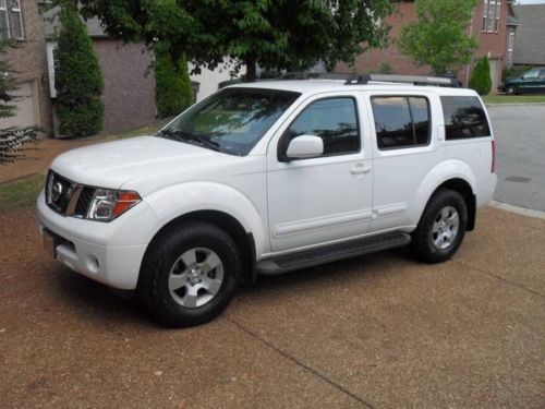 2007 nissan pathfinder se sport utility 4-door 4.0l