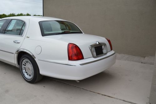2002 Lincoln Town Car Cartier L Sedan 4-Door 4.6L, US $9,900.00, image 4