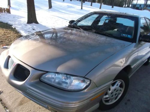 1997 pontiac grand am se sedan 4-door 2.4l