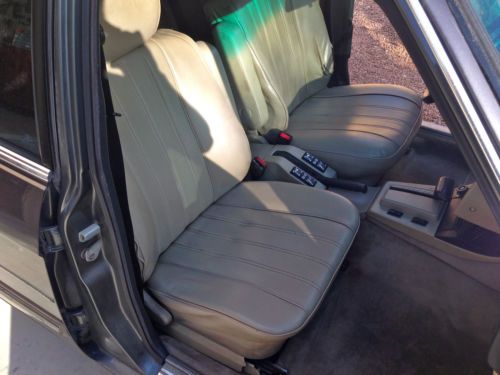 EXTREMELY NICE 1985 BMW 524TD 524 TD. NEW PAINT, TIRES, BRAKES, BATTERY, ALTERNA, image 2