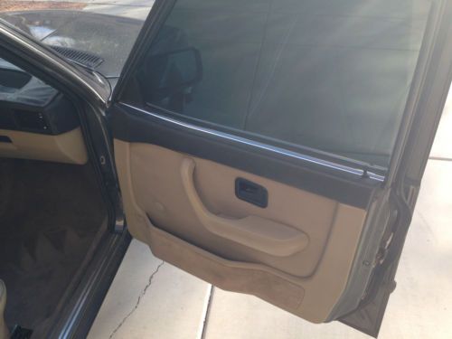 EXTREMELY NICE 1985 BMW 524TD 524 TD. NEW PAINT, TIRES, BRAKES, BATTERY, ALTERNA, image 3