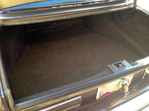 EXTREMELY NICE 1985 BMW 524TD 524 TD. NEW PAINT, TIRES, BRAKES, BATTERY, ALTERNA, image 13