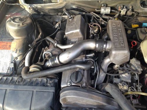 EXTREMELY NICE 1985 BMW 524TD 524 TD. NEW PAINT, TIRES, BRAKES, BATTERY, ALTERNA, image 16