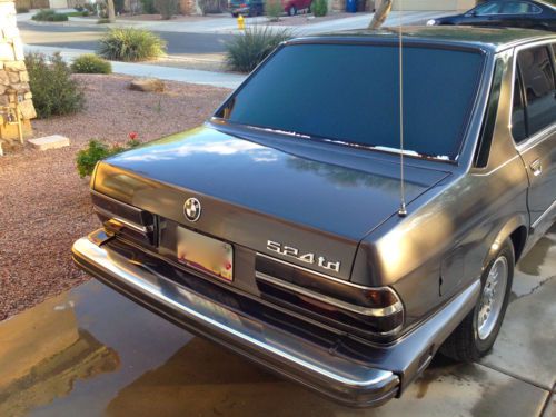 EXTREMELY NICE 1985 BMW 524TD 524 TD. NEW PAINT, TIRES, BRAKES, BATTERY, ALTERNA, image 17