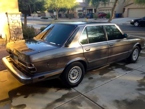 EXTREMELY NICE 1985 BMW 524TD 524 TD. NEW PAINT, TIRES, BRAKES, BATTERY, ALTERNA, image 18