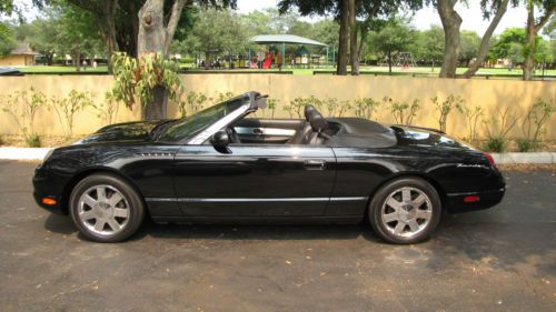 2002 ford thunderbird deluxe convertible 2-door 3.9l