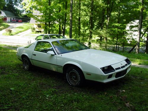 1982 chevy camaro berlinetta v8 76k original miles