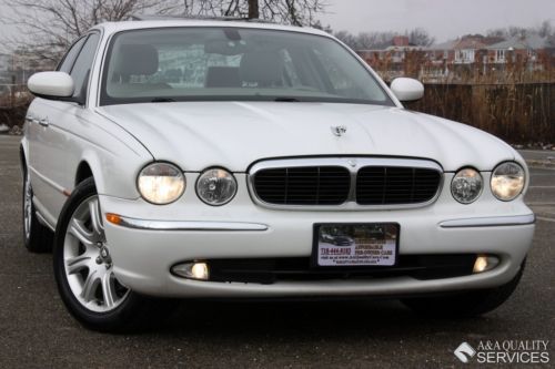 2004 jaguar xj8 leather sunroof heated seats cd changer automatic clean