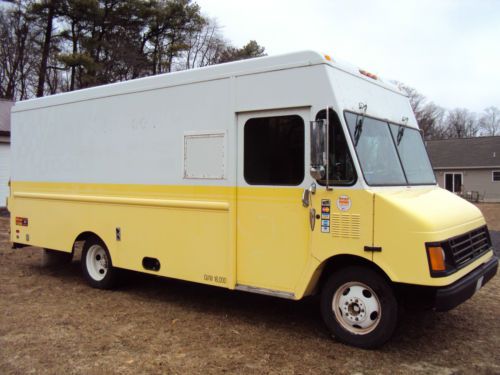 1997 chevrolet step van truck with lift gate chevy p32 no reserve