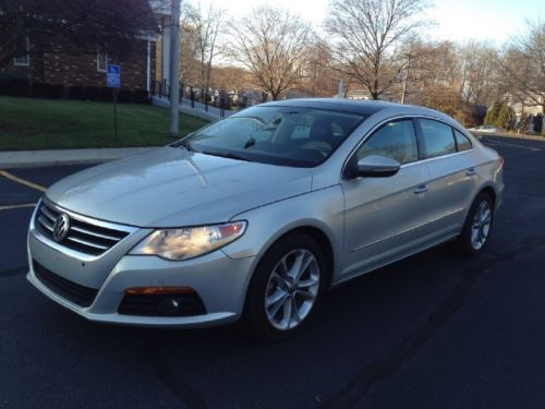 2009 volkswagen cc luxury sedan 4-door 2.0l loaded nav-park sensors no reserve