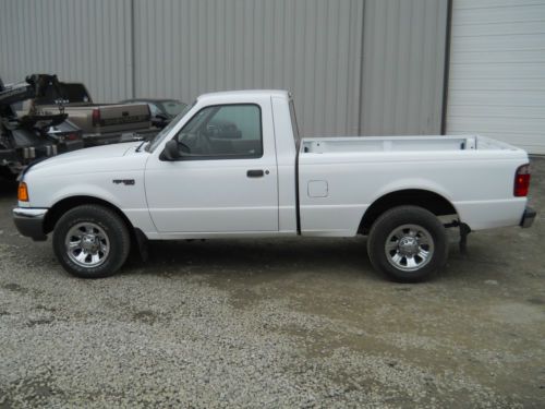 2002 ford ranger xlt standard cab pickup 2-door 4.0l real nice truck