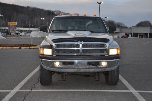 2000 dodge ram 2500 slt extended cab short bed cummins diesel!! no reserve