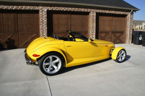 ***1999 Plymouth Prowler Rare Yellow Low Miles---NO RESERVE!!!***, image 2
