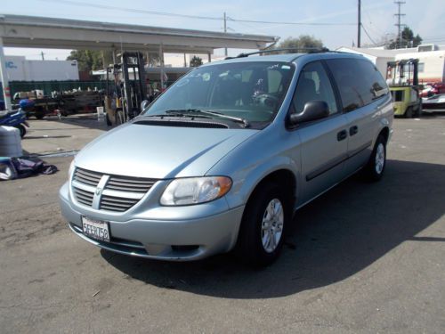 2005 dodge grand caravan, no reserve