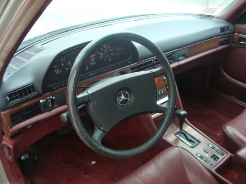 1985 Mercedes-Benz 300SD Classic Turbo Diesel Great Driving condition,no reserve, image 13