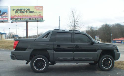 2002 chevrolet avalanche 1500 base crew cab pickup 4-door 5.3l