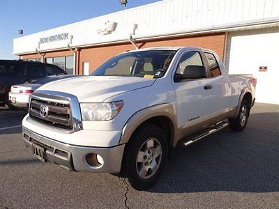 Double cab toyota tundra low miles 4 dr truck automatic gasoline 4.6l 8 cyl engi