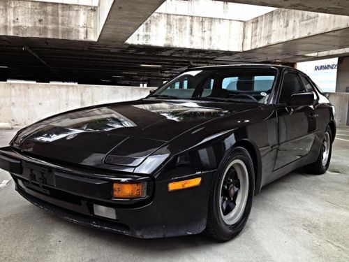 1983 porsche 944...5 speeed...runs great....nice classic...florida !!