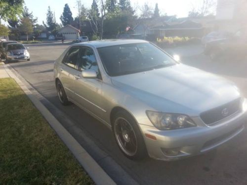 2004 lexus is300