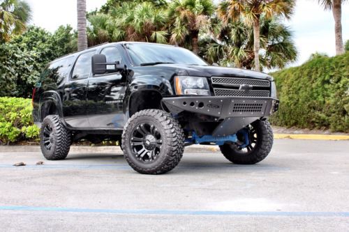 Custom lifted 2008 chevrolet suburban 1500 ltz sport utility 4-door 5.3l