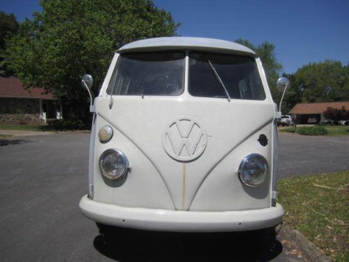 1966 vw bus (transporter)