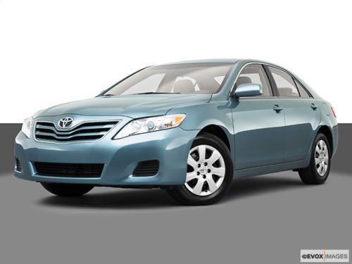 2010 toyota camry le sedan 4-door 2.5l