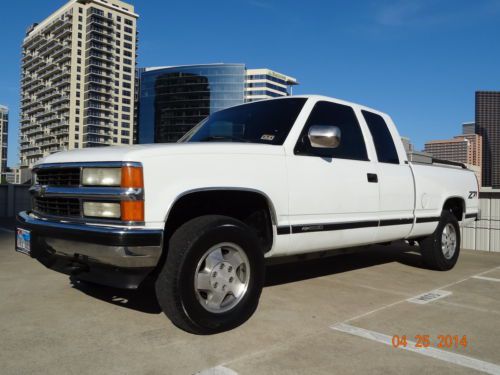 1994 chevy silverado z71 4x4 auto extcab 2owners tx no rust runs perfect clean