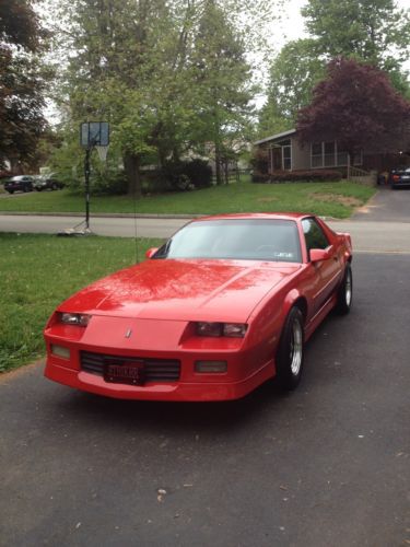 1990 chevrolet camaro rs coupe 2-door 5.0l