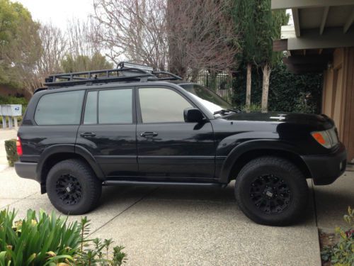 2002 toyota land cruiser, clean history, only 2nd owner, below average mileage