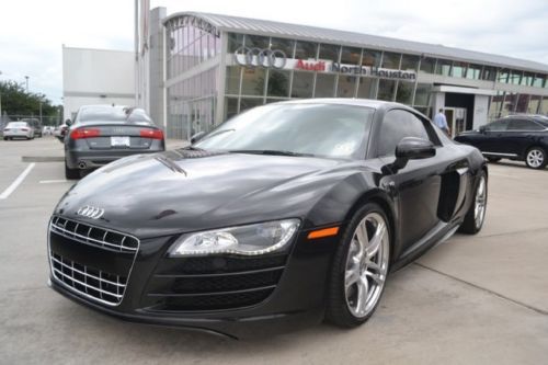 2012 audi r8 v10 one owner carbon fiber r-tronic automatic
