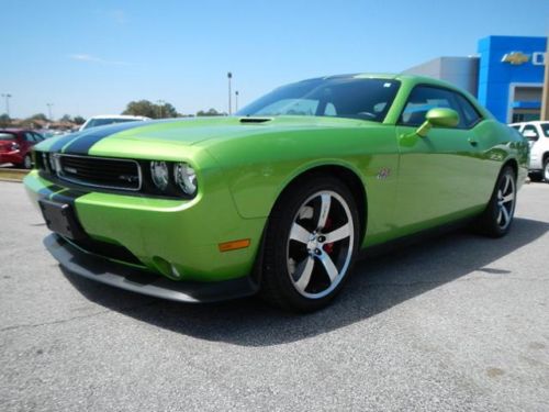 2011 dodge challenger srt8 392 green with envy local trade just the right car!