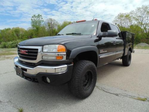 Duramax diesel 4x4 crew with leather!!!