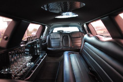 LIMO LIMOUSINE LINCOLN TOWN CAR FORD 2004 WHITE STRETCH LUXURY SEDAN MEGA RARE, US $19,500.00, image 12