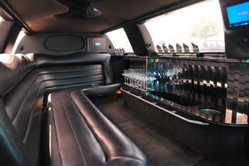 LIMO LIMOUSINE LINCOLN TOWN CAR FORD 2004 WHITE STRETCH LUXURY SEDAN MEGA RARE, US $19,500.00, image 14