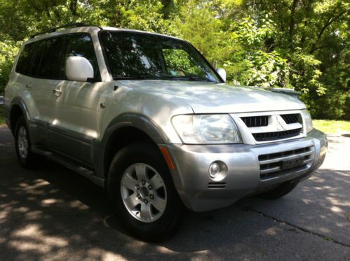 2003 mitsubishi montero limited  3.8l 4x4, excellent condition, leather,3rd row