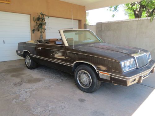 1982 chrysler lebaron base convertible 2-door 2.6l