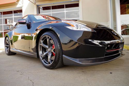 2014 nissan 370z nismo coupe, 750 miles, bose package, rear spoiler, more!